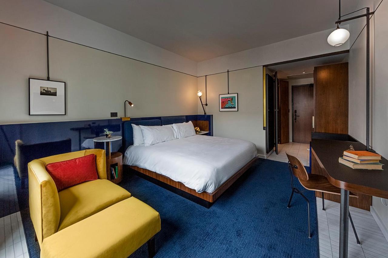 Hotel Haya Tampa Bagian luar foto